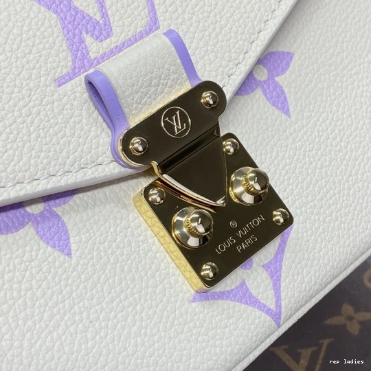 Cheap METIS WEST LOUIS POCHETTE EAST VUITTON 0813